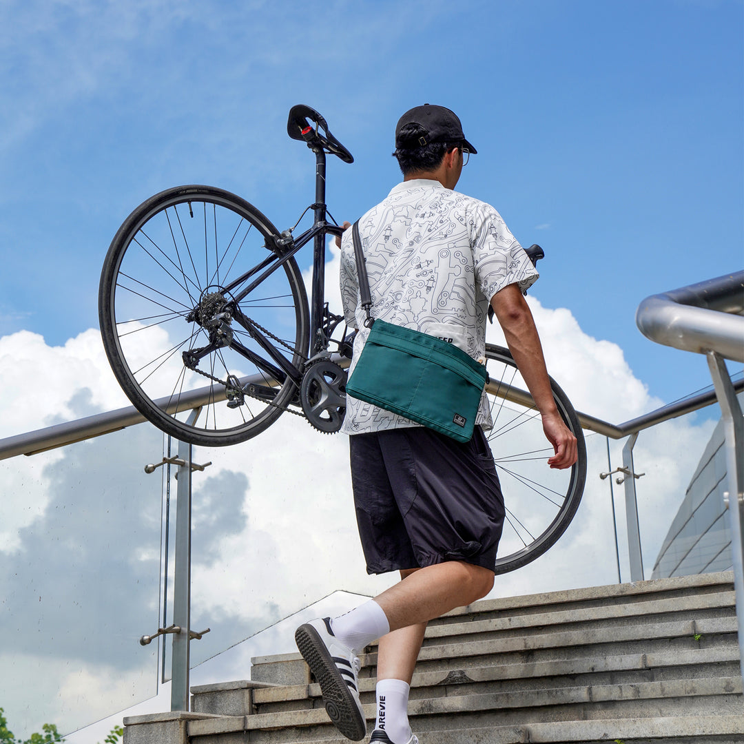 CYCLING IPAD BAG