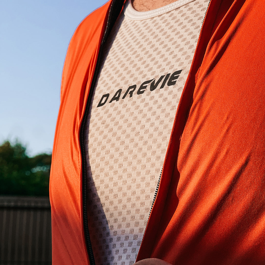 ANTIBACTERIAL CYCLING BASE LAYER