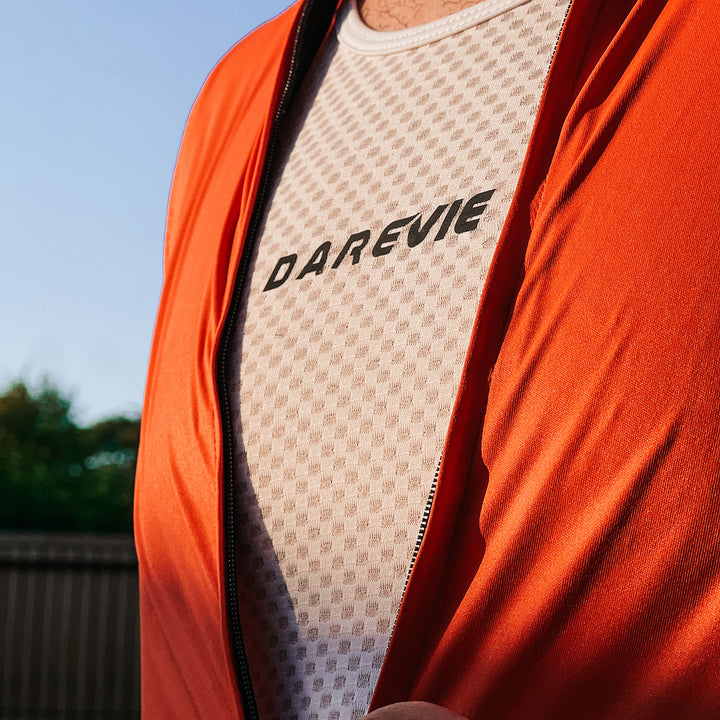 ANTIBACTERIAL CYCLING BASE LAYER